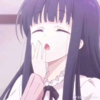 女孩卖红枣救母亲太过劳累白发增多